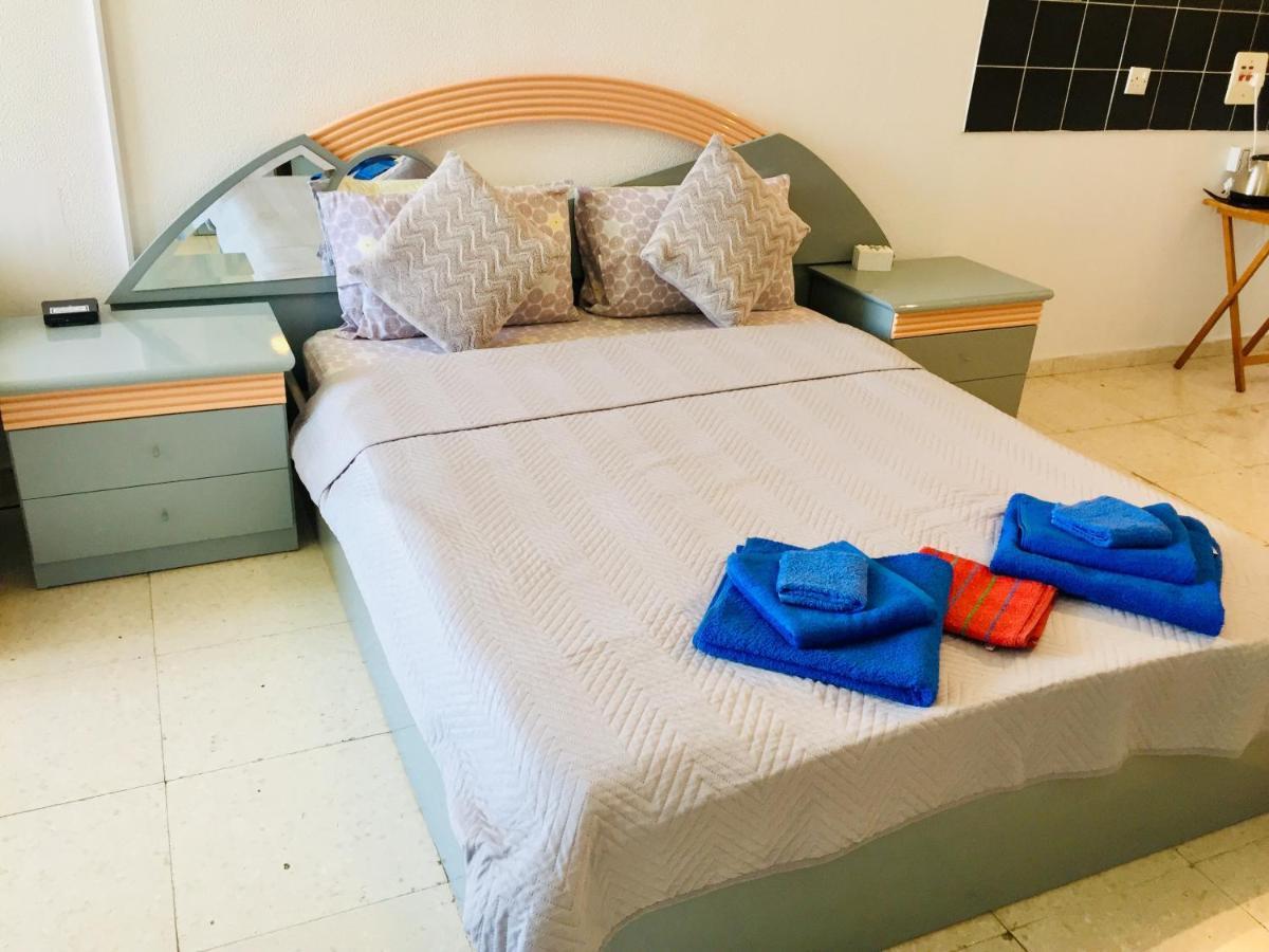 파포스 Sunset Seaview Studio 아파트 외부 사진